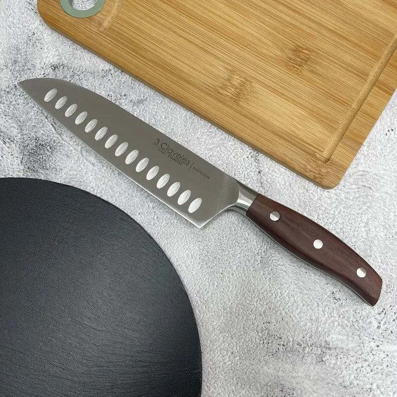 Cuchillo Santoku 3 Claveles Norden 17 cm – Mango Roble y Acero Inoxidable