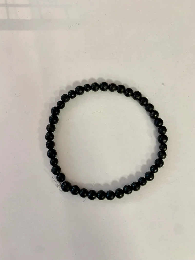 Pulsera de bolas de Shungita