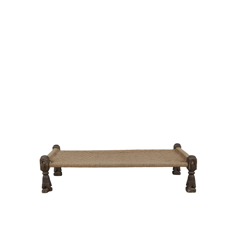 Cama charpai artesanal con tejido beige - Indian Treasures