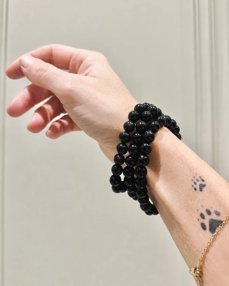 Pulsera de bolas de turmalina negra