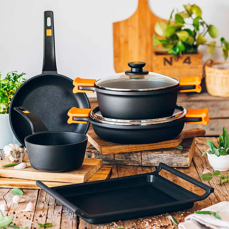 Batería de cocina 7 piezas con sartén Efficient