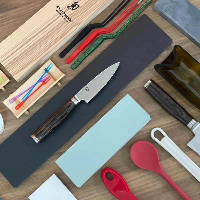 Cuchillo Pelador Kai Shun Premier 9 cm | Acero Damasco 32 Capas TDM-1700