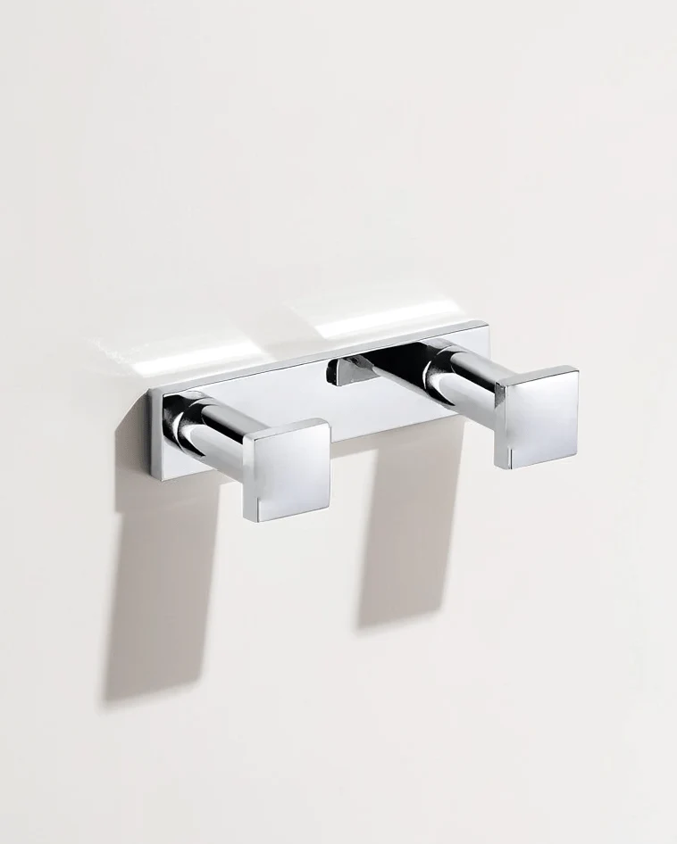 COLGADOR DOBLE 'METRIC' POMDOR