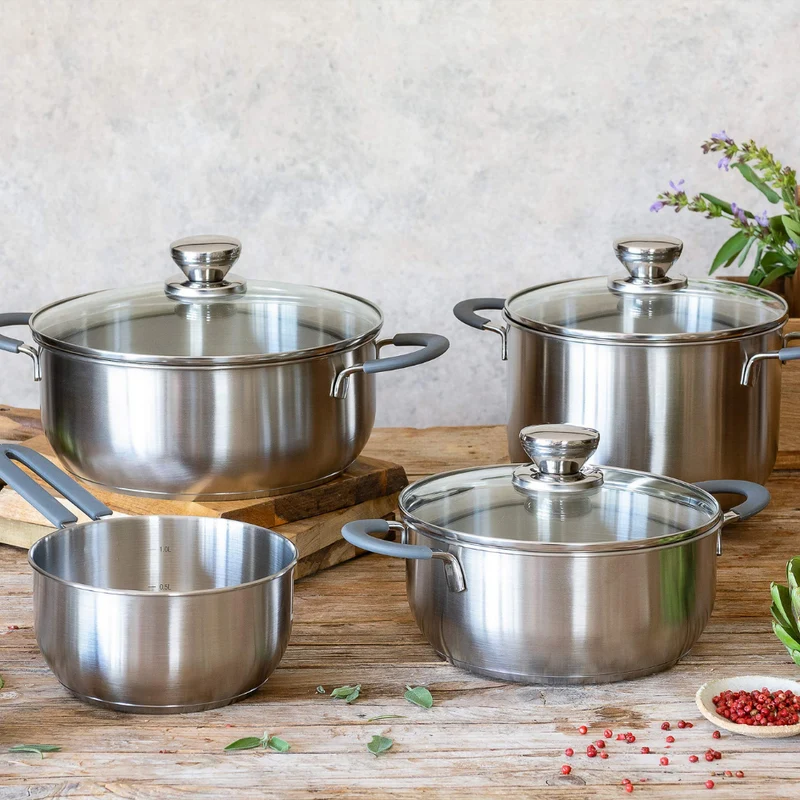 Bateria de cocina 7 piezas acero inoxidable sin antiadherente Master Bra