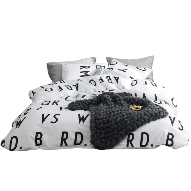 The letter printing duvet cover pillowcase