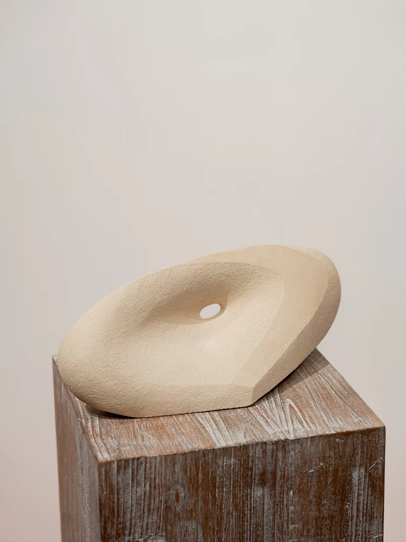Escultura Ceramica Gres Beige - Esperanza Grez