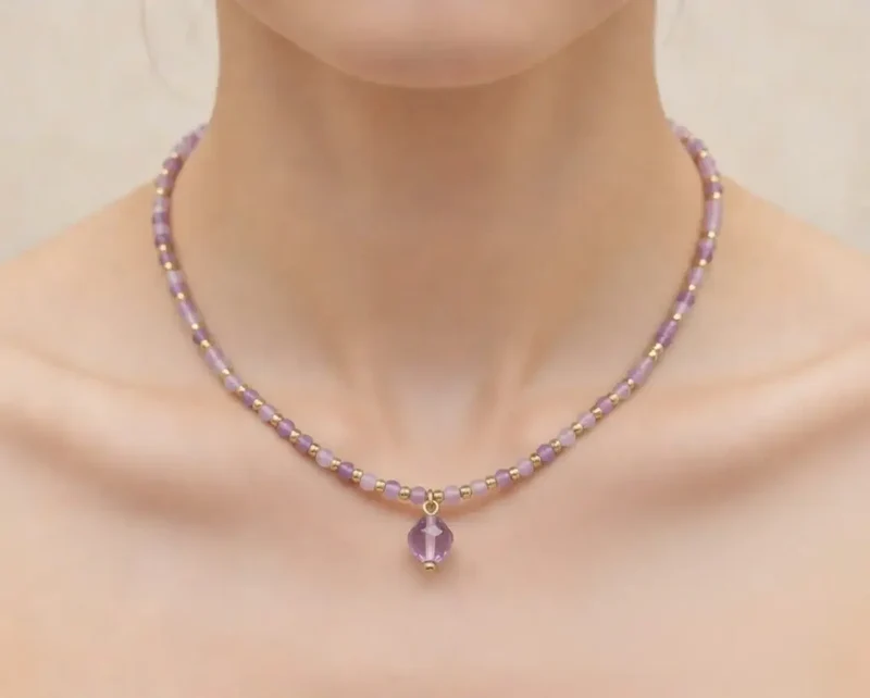 Collar de bolas auréola dorado de amatista
