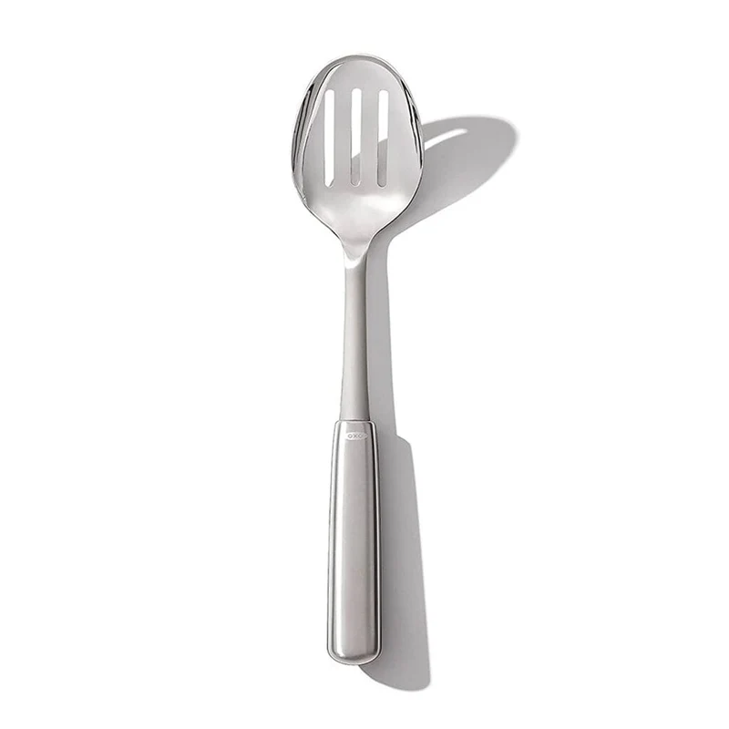 OXO - Cuchara para verduras con ranuras y mango
