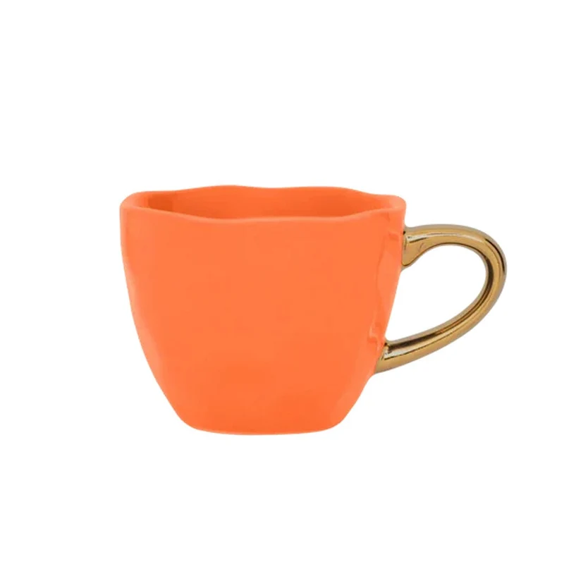 Cultura Naturaleza Urbana - Buenos días - Taza de espresso - Zanahoria
