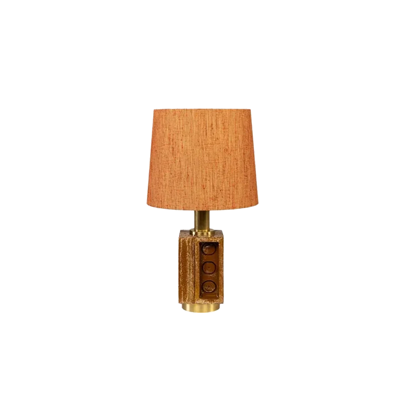 Lámpara de sobremesa Brik ocre con pantalla