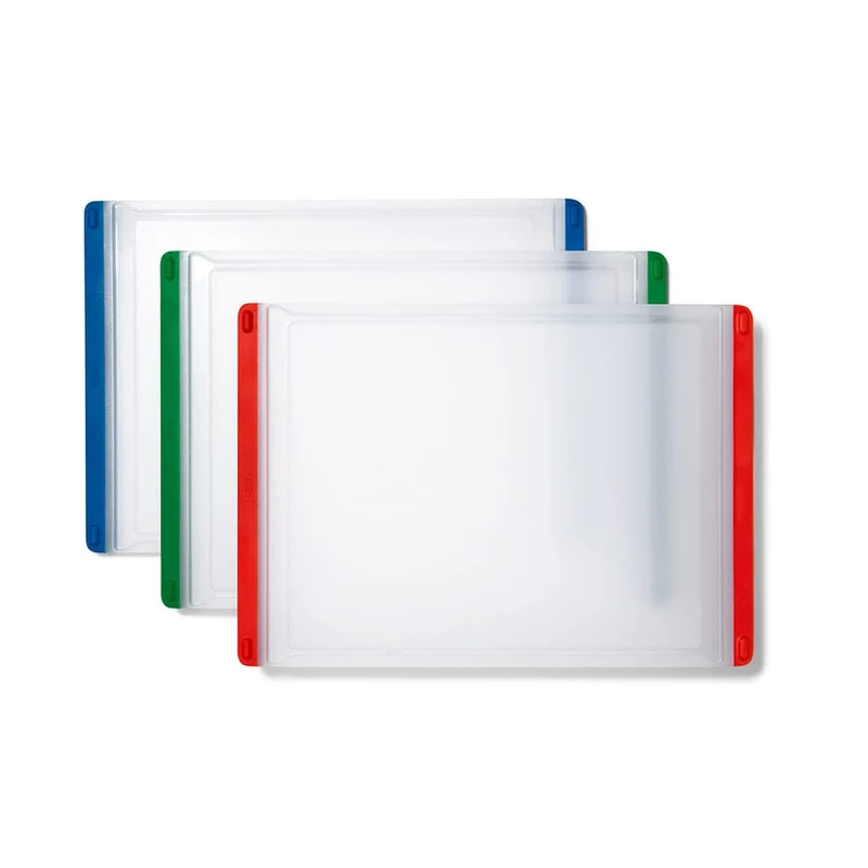 Tabla de cortar OXO 22,7 x 32,7 cm, juego de 3 piezas.